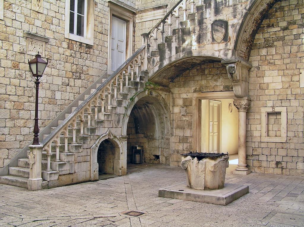Apartments Maria Trogir Exterior photo